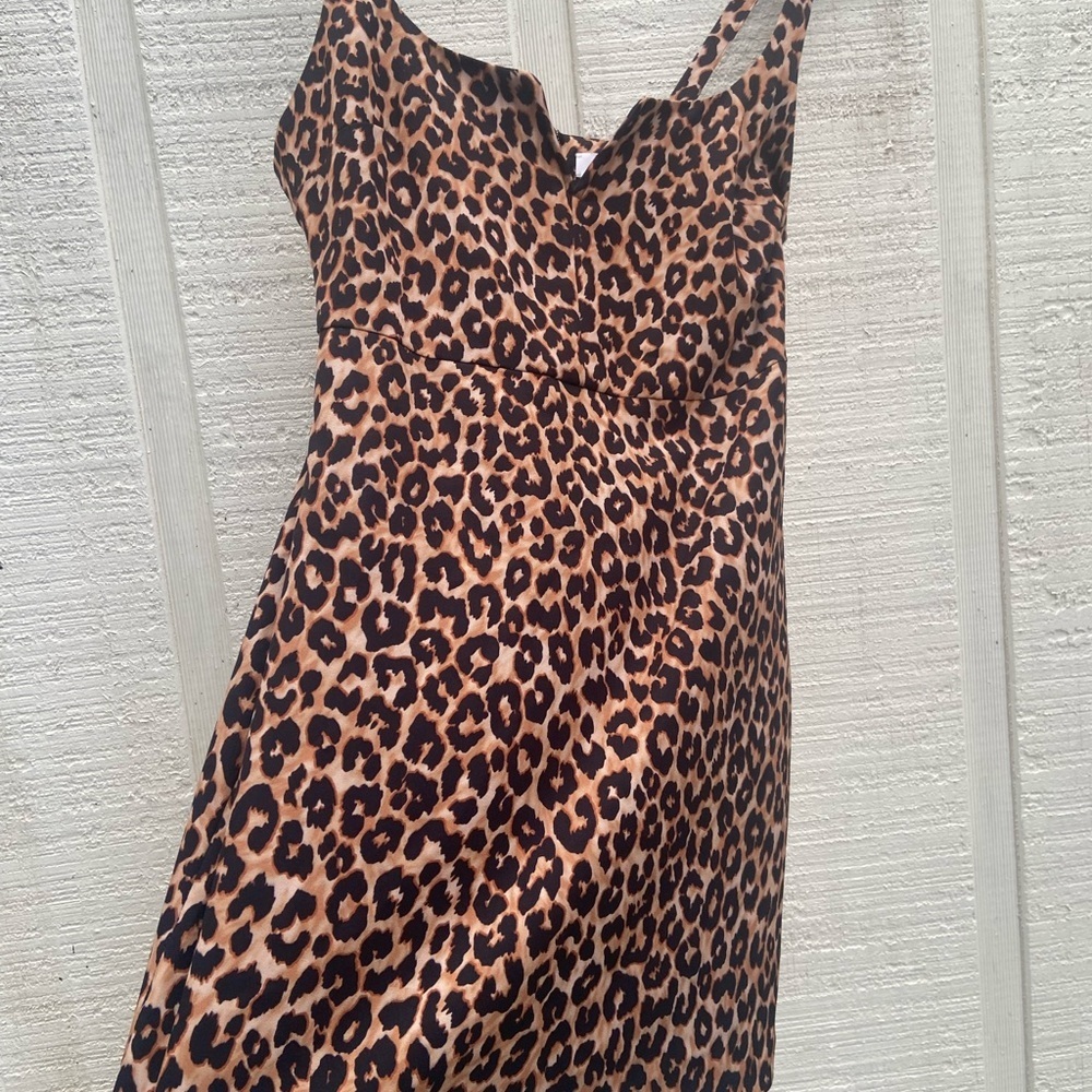 Likely Xrevolve Leopard Constance Mini Dress Leop… - image 7